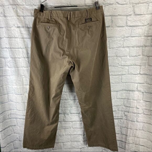 Banana Republic 100% cotton Dawson chino tan color sz 38x34 - Picture 5 of 7
